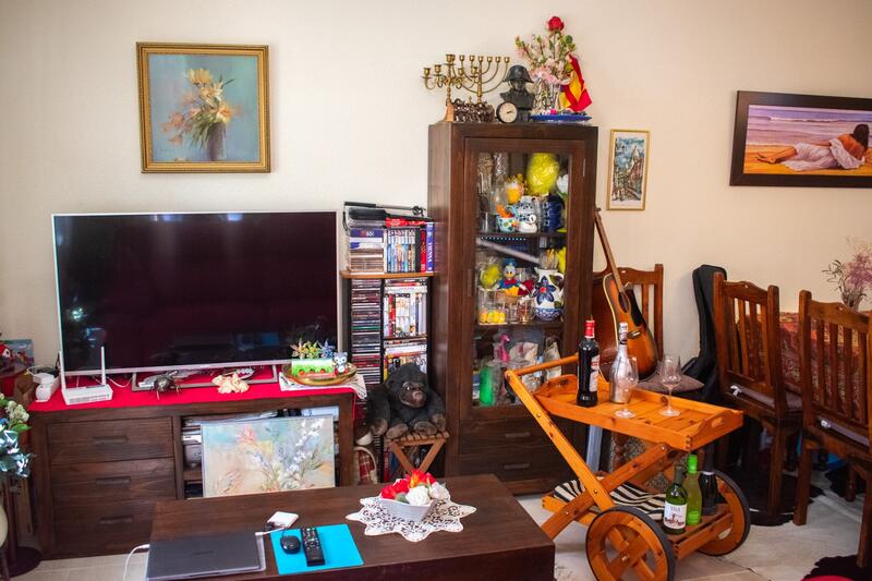 2 slaapkamer Gezinswoning Te koop