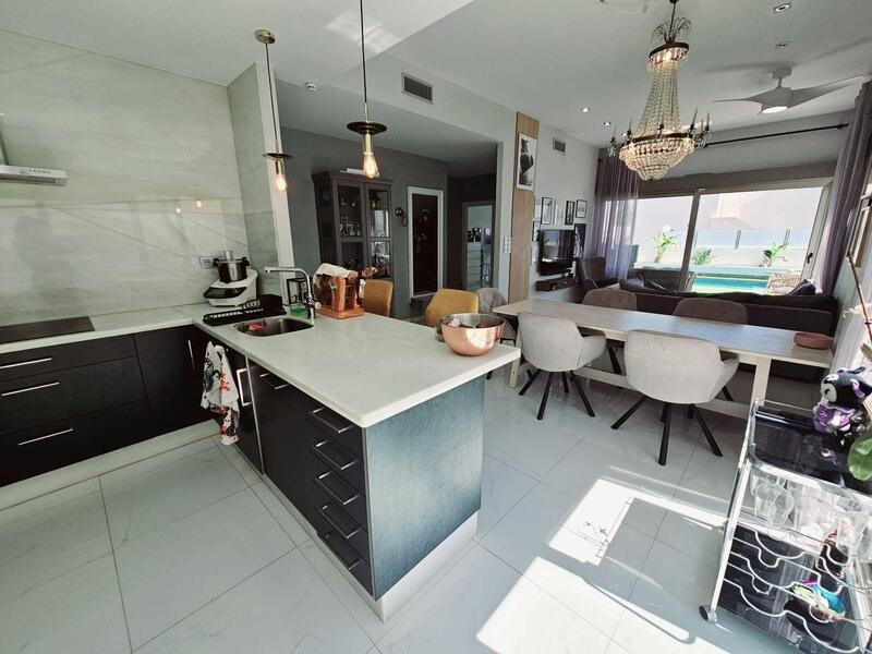 5 slaapkamer Villa Te koop