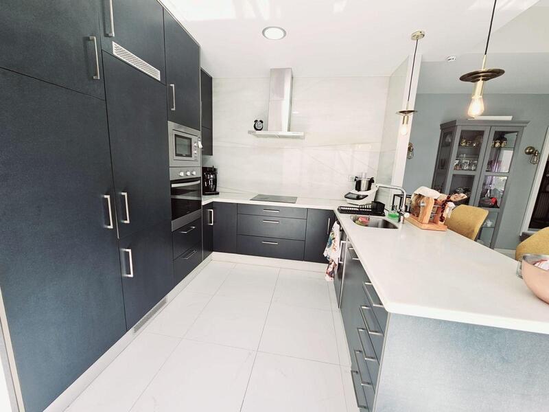 5 slaapkamer Villa Te koop