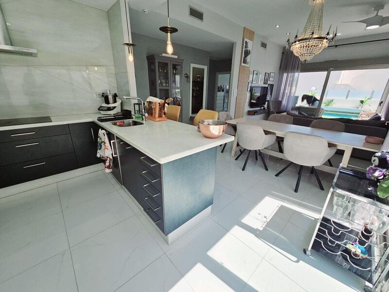 5 slaapkamer Villa Te koop