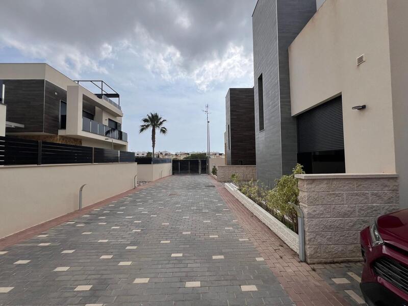 3 slaapkamer Villa Te koop