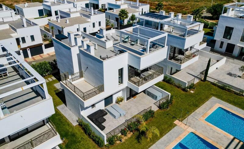 2 спальная комната квартира продается