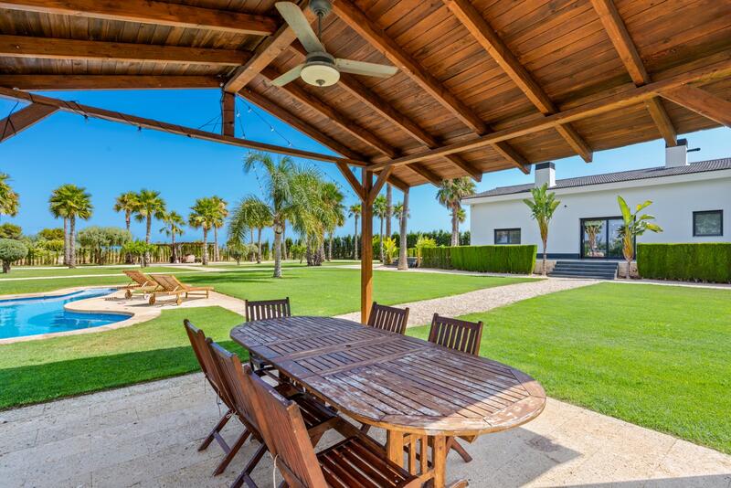5 slaapkamer Villa Te koop