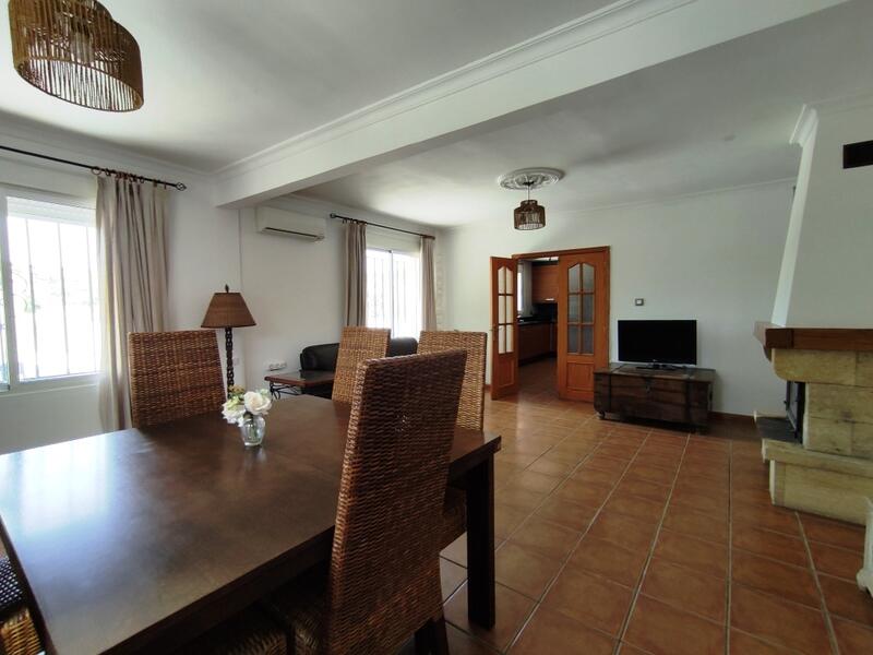 8 slaapkamer Landhuis Te koop