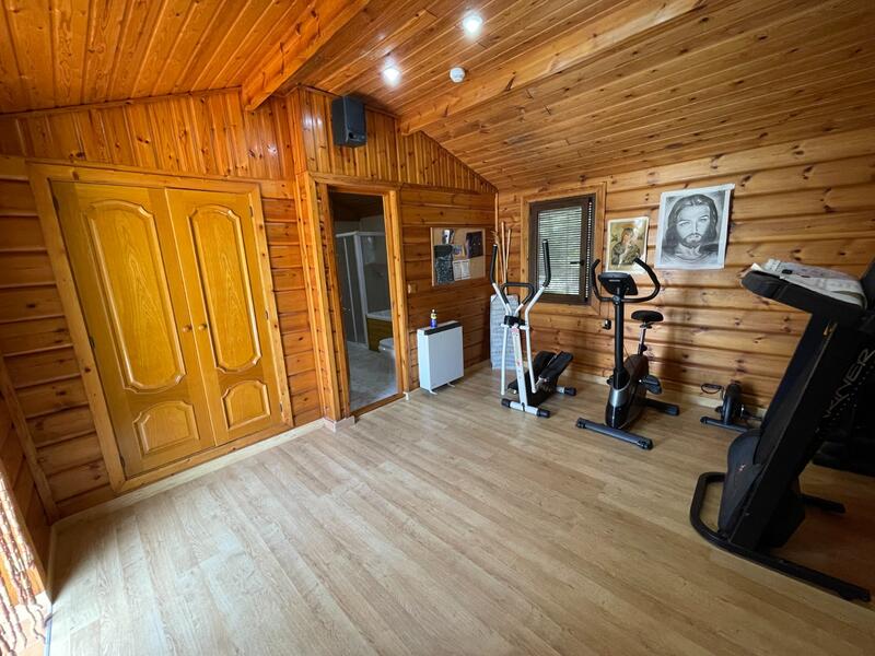 4 Cuarto Villa en venta