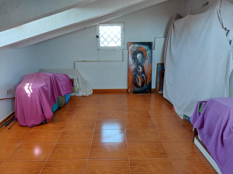 4 slaapkamer Landhuis Te koop