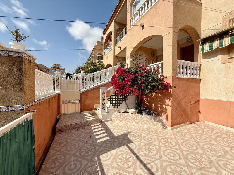 Appartement zu verkaufen in Torrevieja, Alicante