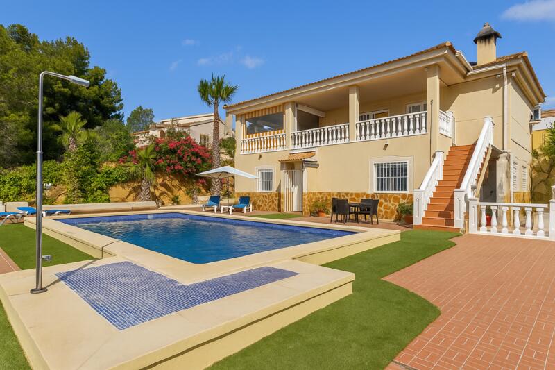 Villa for sale in Algorfa, Alicante