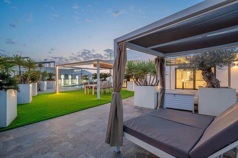 3 Cuarto Villa en venta