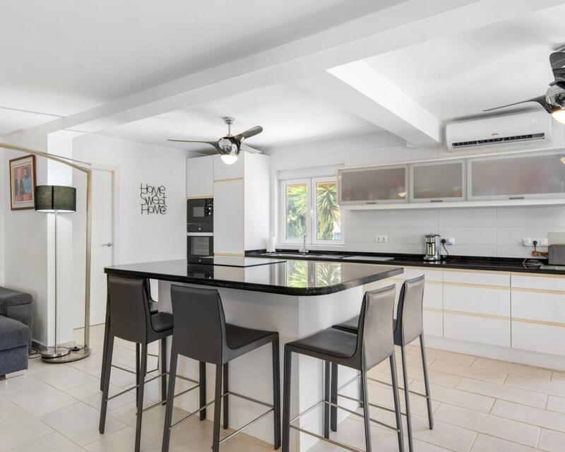 4 slaapkamer Landhuis Te koop
