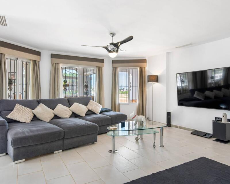 4 slaapkamer Landhuis Te koop