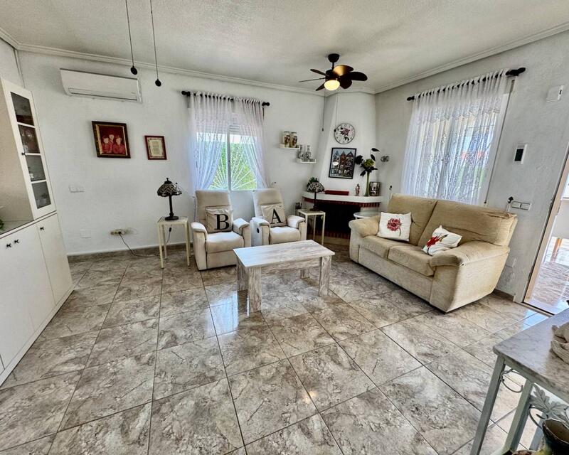 3 slaapkamer Villa Te koop