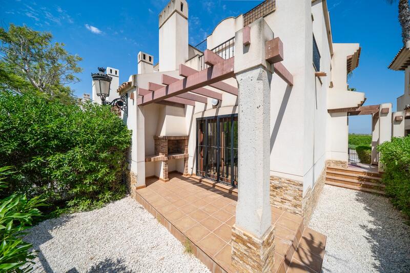 3 спальная комната вилла продается