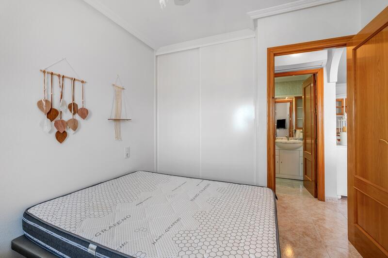 2 slaapkamer Appartement Te koop