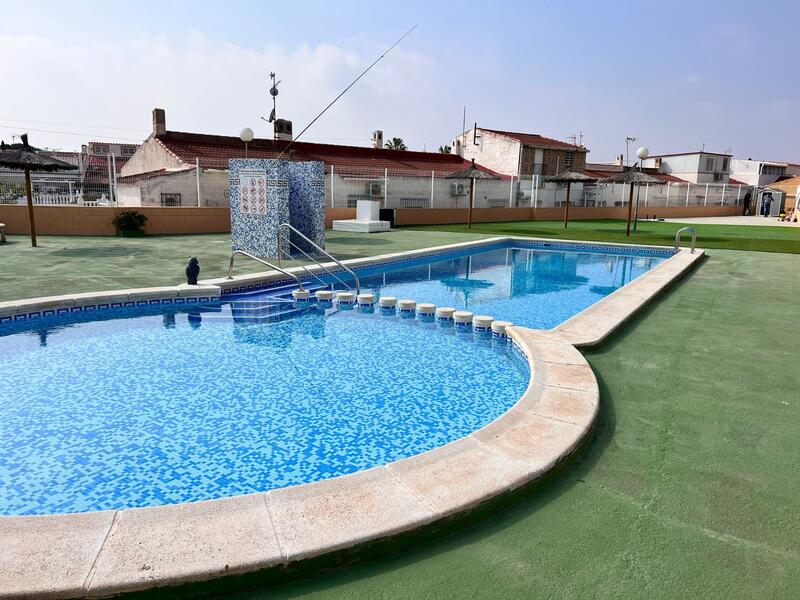 2 Cuarto Villa en venta