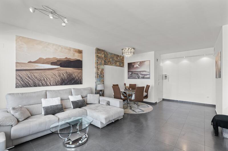 3 bedroom Apartment for sale
