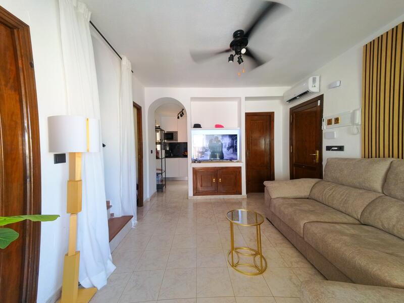 3 bedroom Apartment for sale