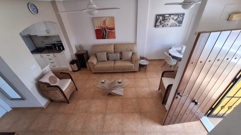 2 Cuarto Villa en venta