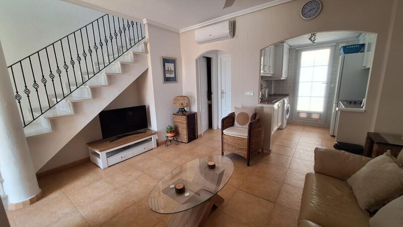 2 Cuarto Villa en venta