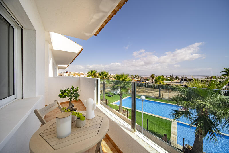 Radhus till salu i Torrevieja, Alicante