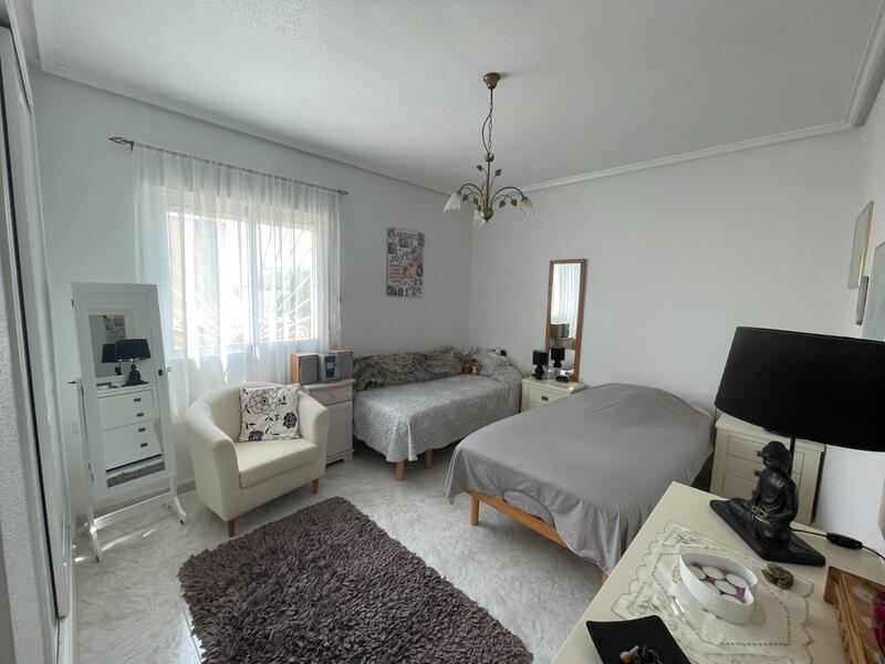 4 slaapkamer Villa Te koop