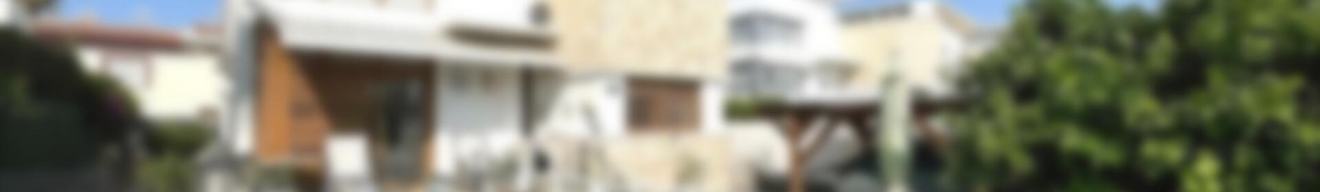3 bedroom Townhouse for sale
