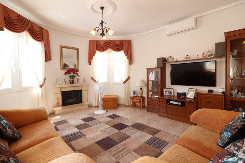 3 slaapkamer Villa Te koop