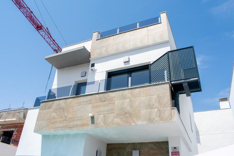 Villa til salgs i Torrevieja, Alicante
