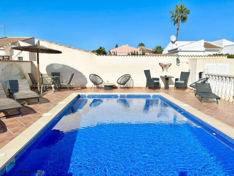 5 soverom Villa til salgs
