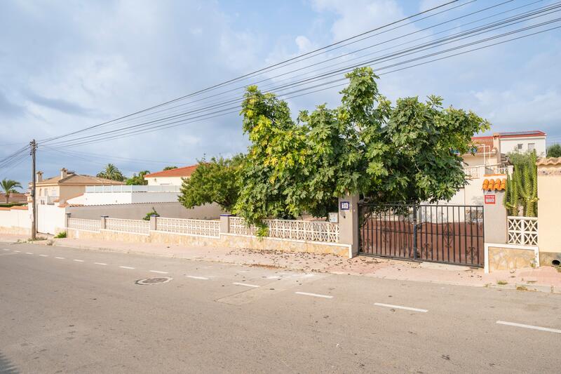 2 bedroom Villa for sale