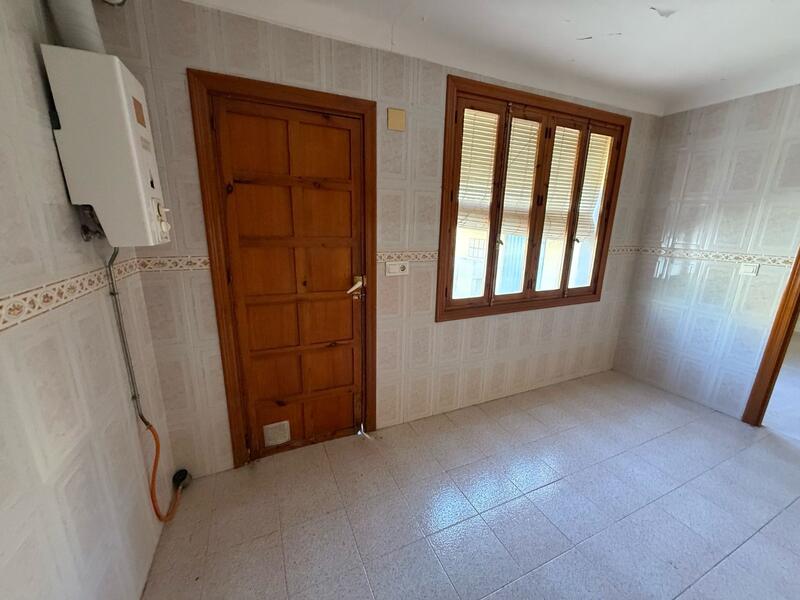 2 bedroom Townhouse for sale