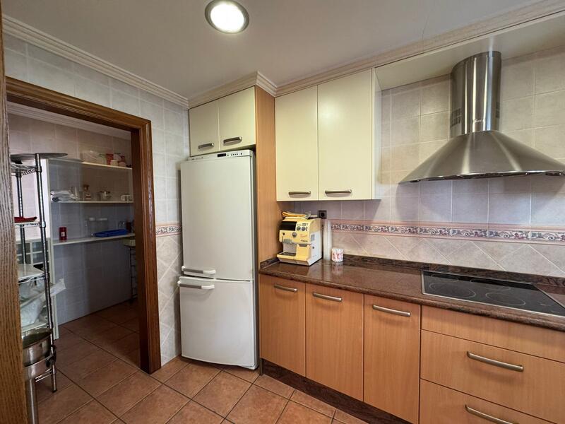 1 bedroom Townhouse for sale