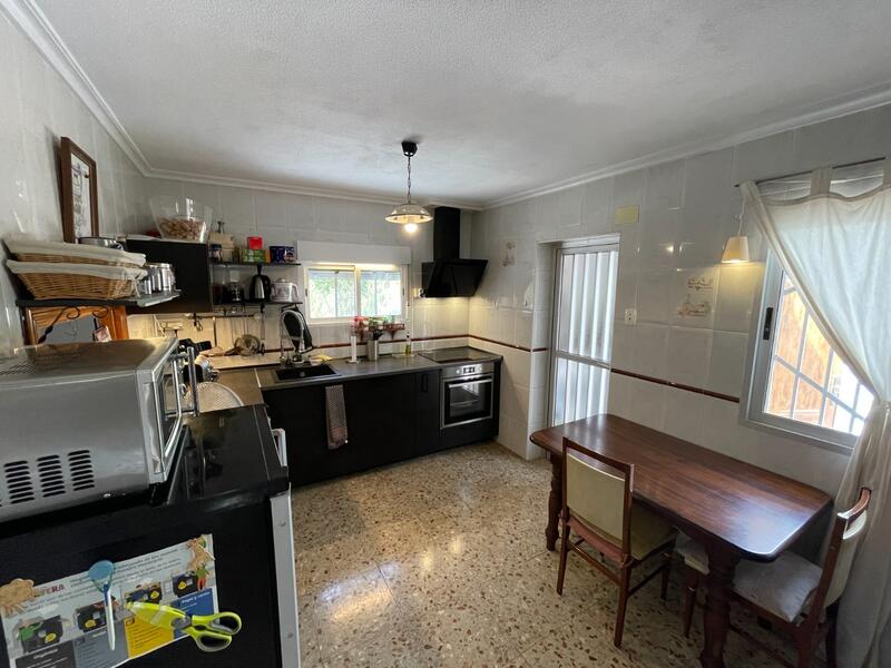 4 bedroom Villa for sale
