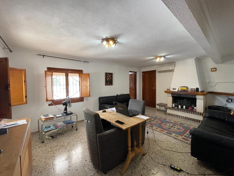 4 bedroom Villa for sale