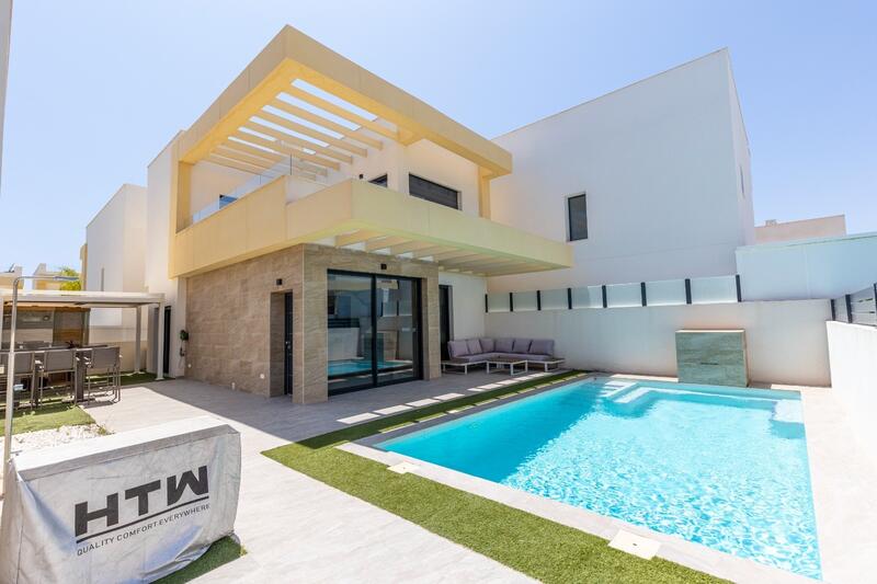 Villa zu verkaufen in Los Montesinos, Alicante