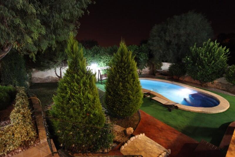 5 bedroom Villa for sale
