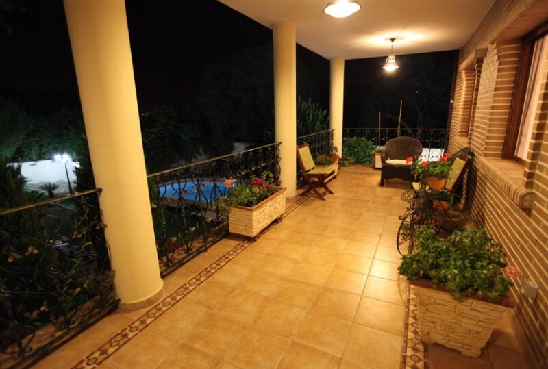 5 bedroom Villa for sale