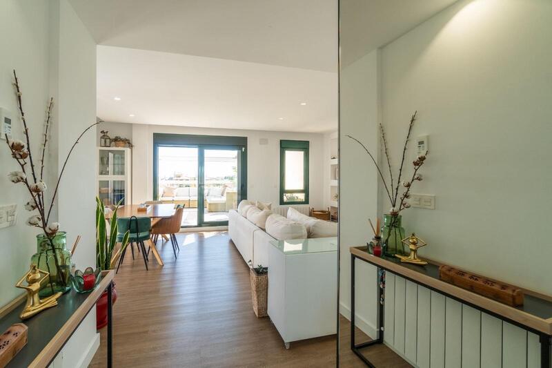 3 bedroom Apartment for sale