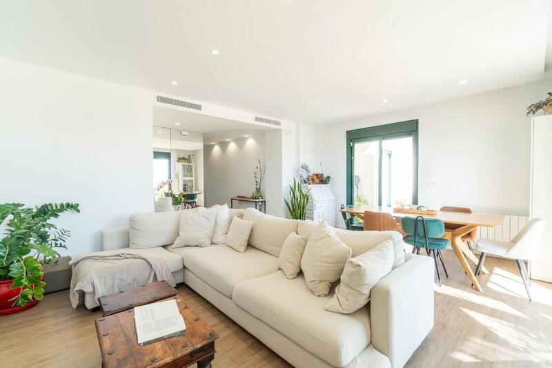 3 bedroom Apartment for sale