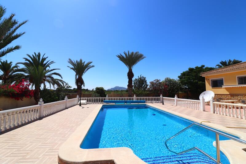 3 bedroom Country House for sale