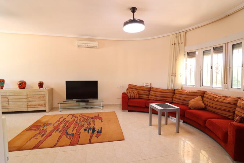 3 bedroom Country House for sale