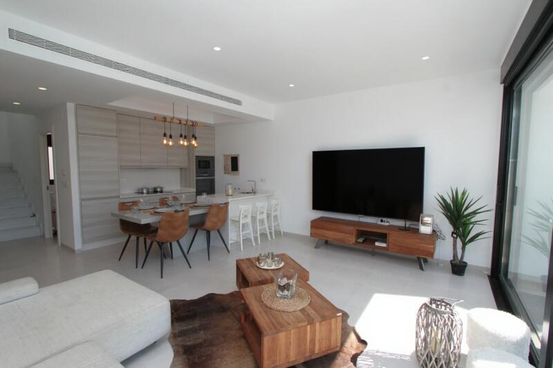 3 Cuarto Villa en venta