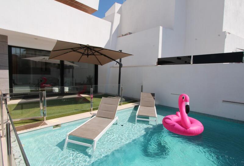 3 Cuarto Villa en venta