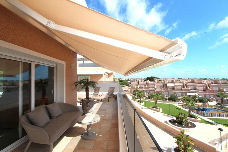 3 bedroom Apartment for sale