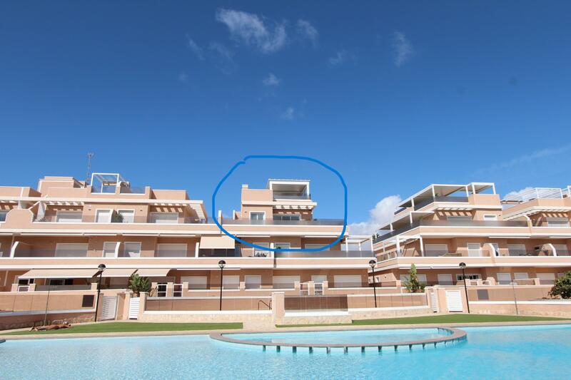 3 bedroom Apartment for sale