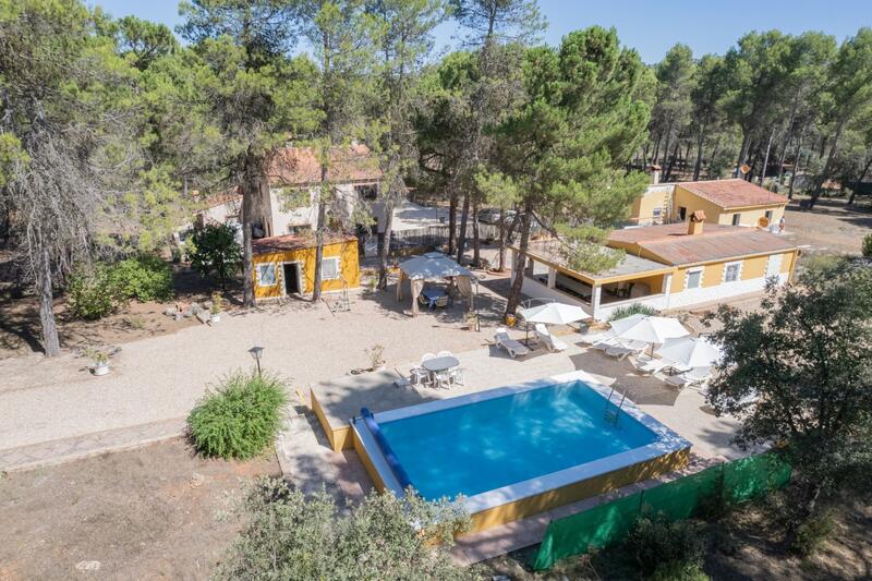 11 bedroom Country House for sale