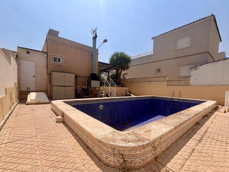1 bedroom Commercial Property for sale