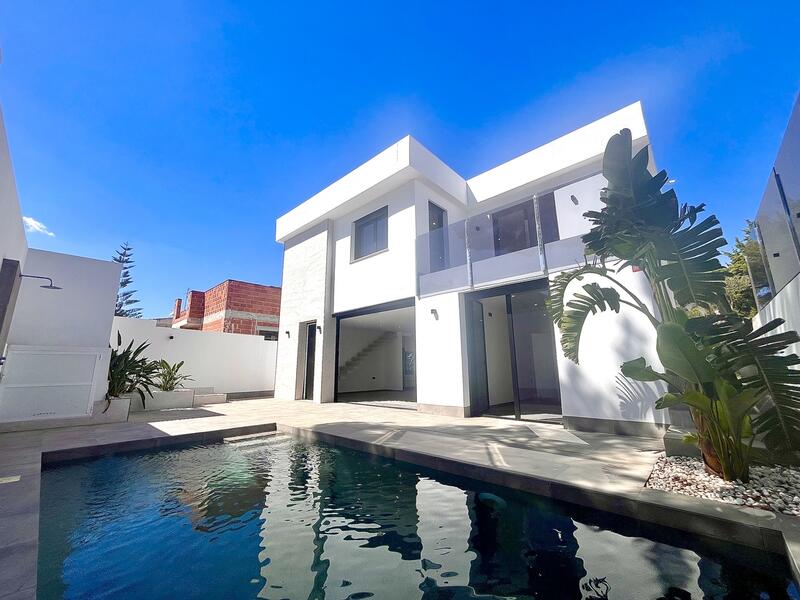 4 bedroom Cave House for sale