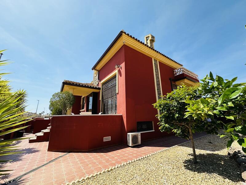 4 bedroom Cave House for sale
