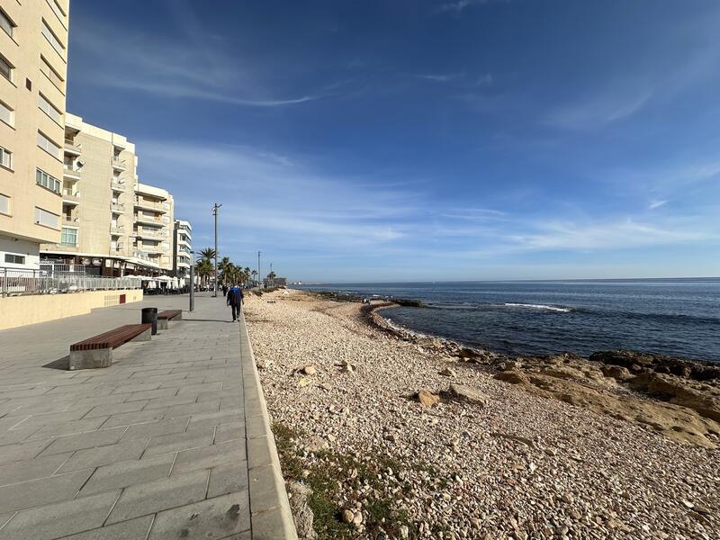 2 bedroom Commercial Property for sale